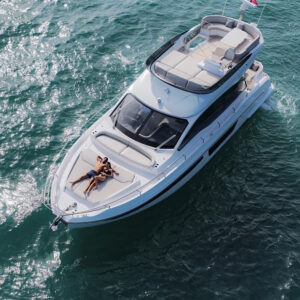 Azimut FLY53 White Hull 9